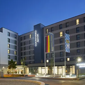 4* Hotel Courtyard By Marriott Oberpfaffenhofen Munich South